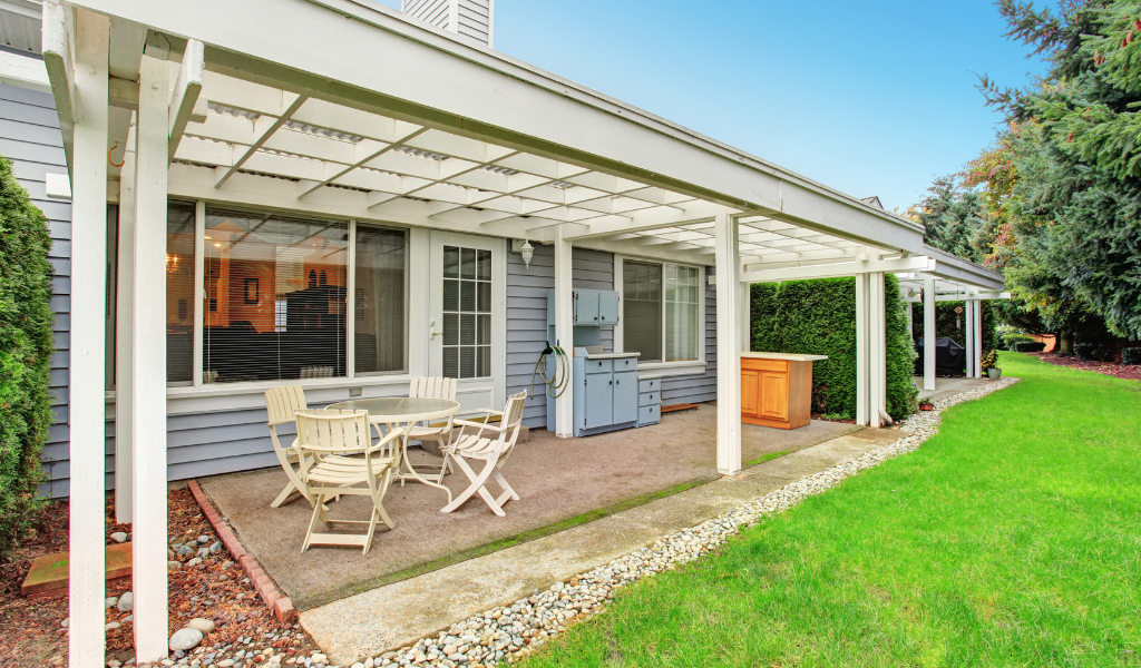 outdoor patio for gathering and partying
